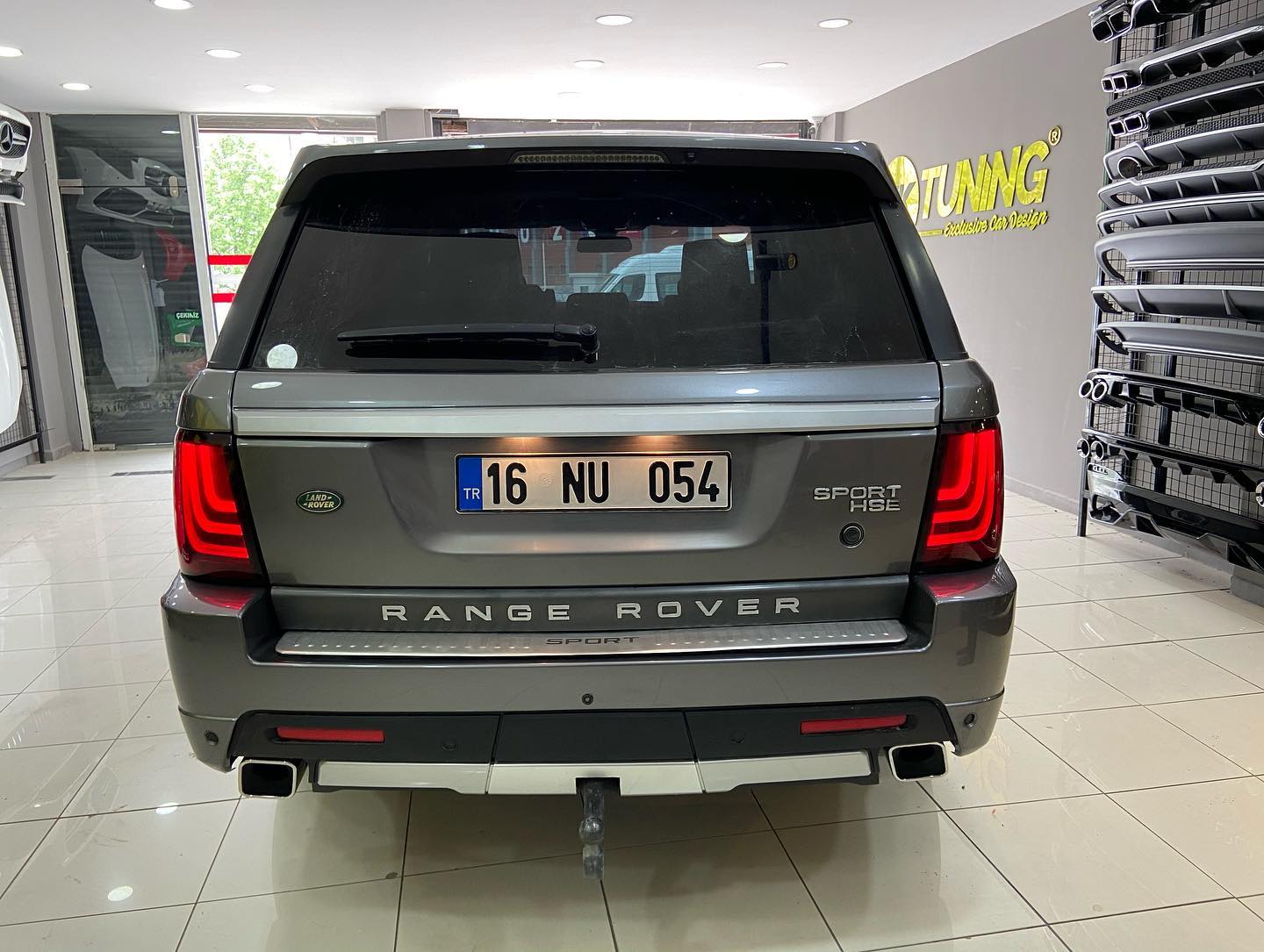 Range Rover Vogue L322 Autobiography Body Kit (2002-2012)